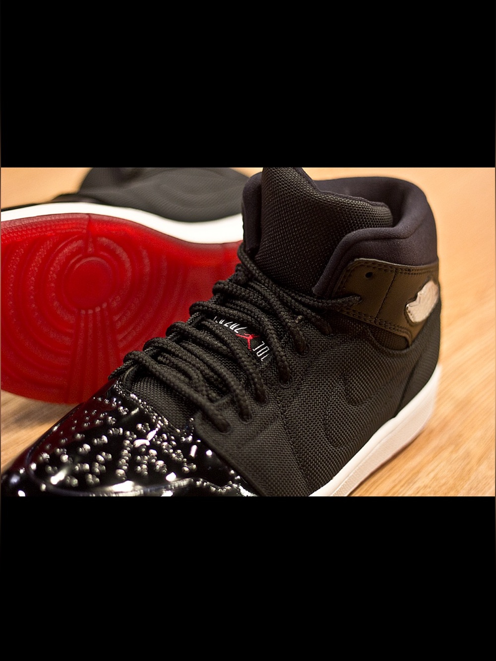 RETRO 1 NIKE JORDANS -
BRAND NEW / EUC